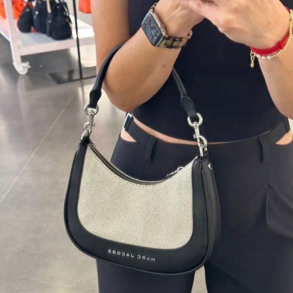 Marc Jacobs Remix Leather Canvas Small Shoulder Hobo Crossbody Bag In Natural - Picture 9 of 10